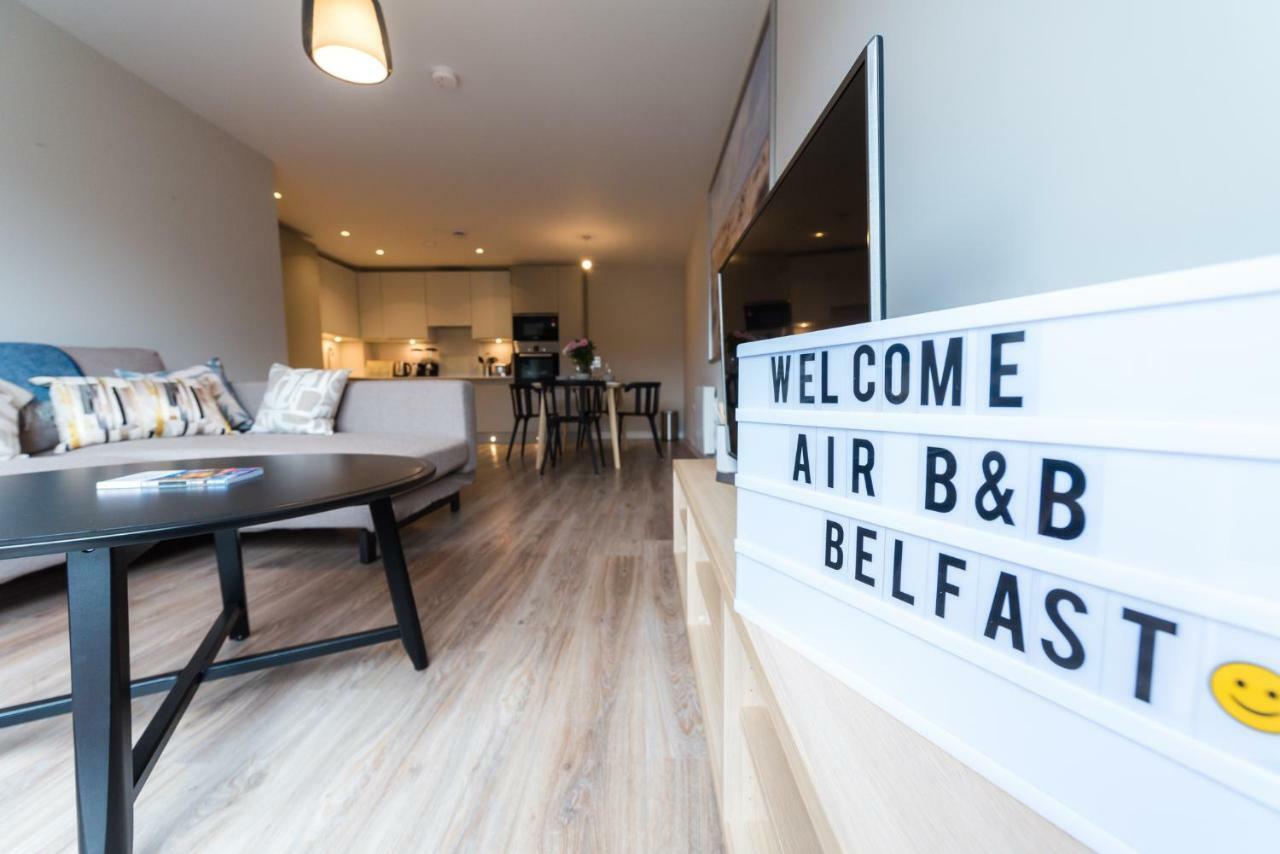5 Star Brand New City Centre Apartment เบลฟาสต์ ภายนอก รูปภาพ