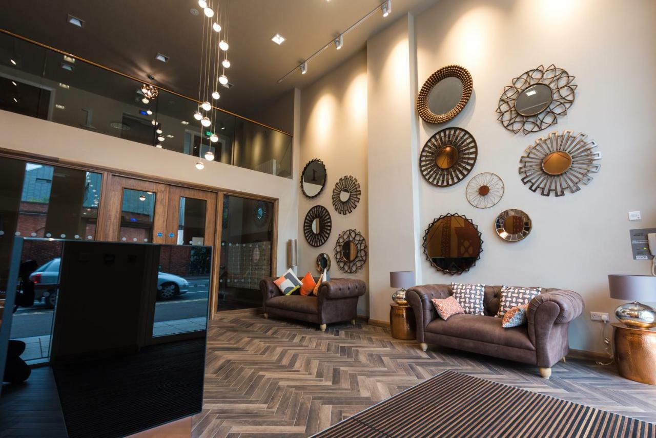 5 Star Brand New City Centre Apartment เบลฟาสต์ ภายนอก รูปภาพ
