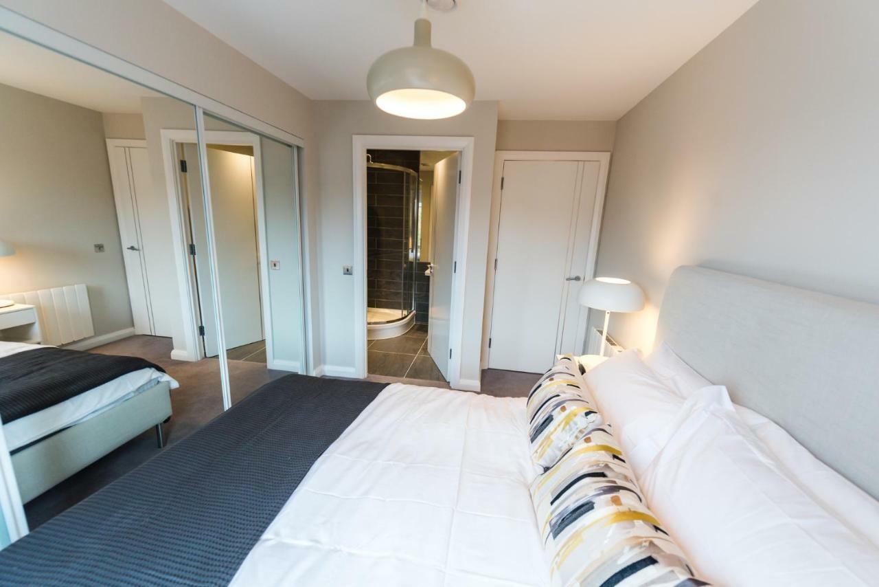 5 Star Brand New City Centre Apartment เบลฟาสต์ ภายนอก รูปภาพ